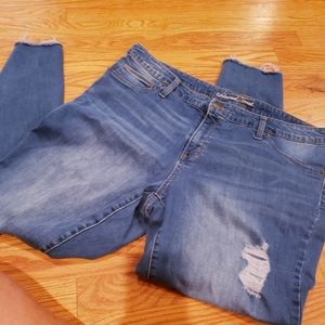 Universal Thread (Target) Distressed Skinny Jeans